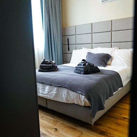Hotel Mezza Notte Ronse Exterior foto