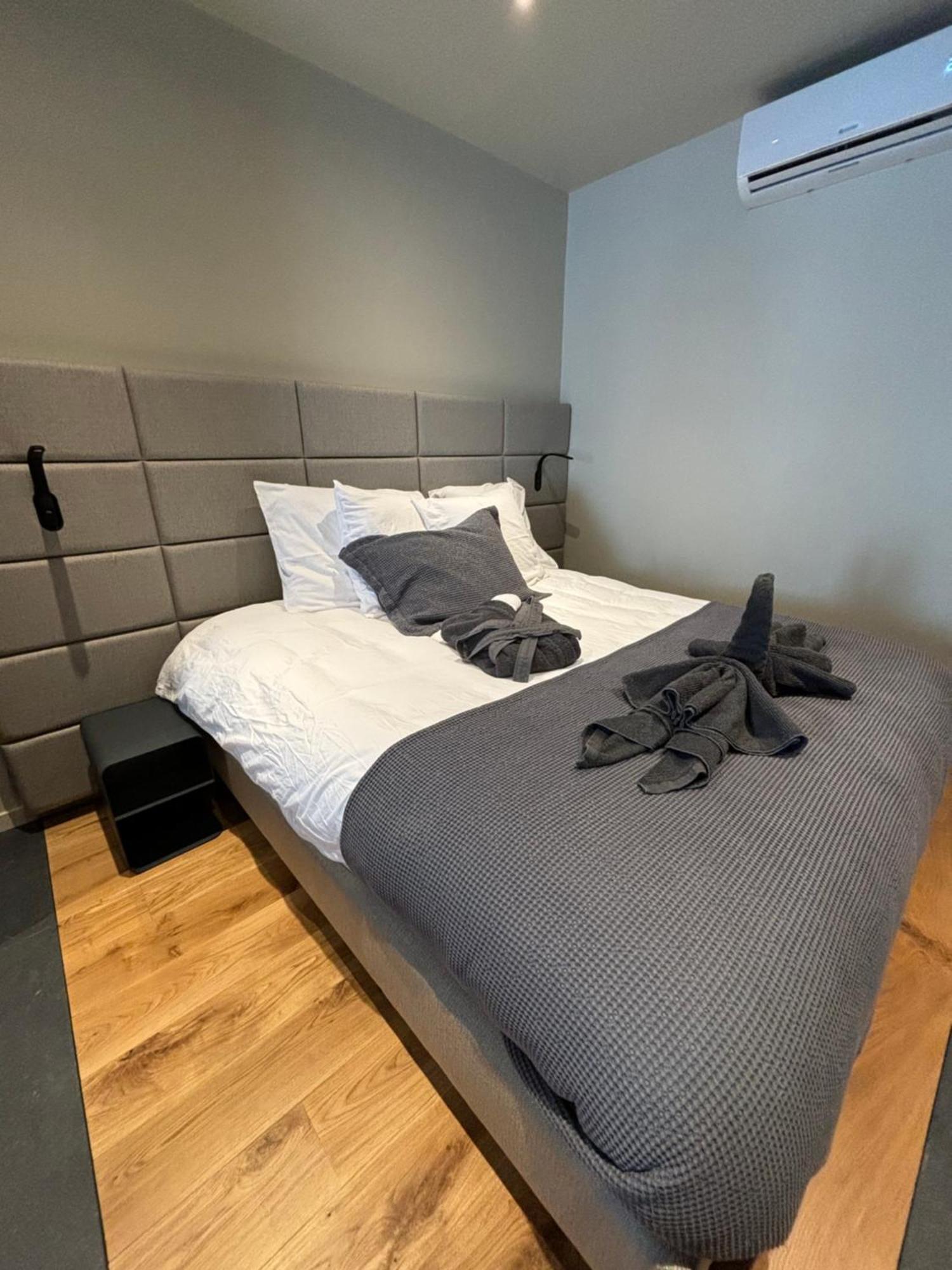 Hotel Mezza Notte Ronse Exterior foto