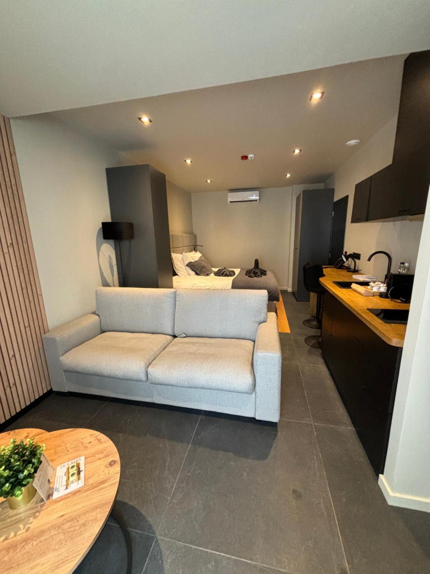 Hotel Mezza Notte Ronse Exterior foto
