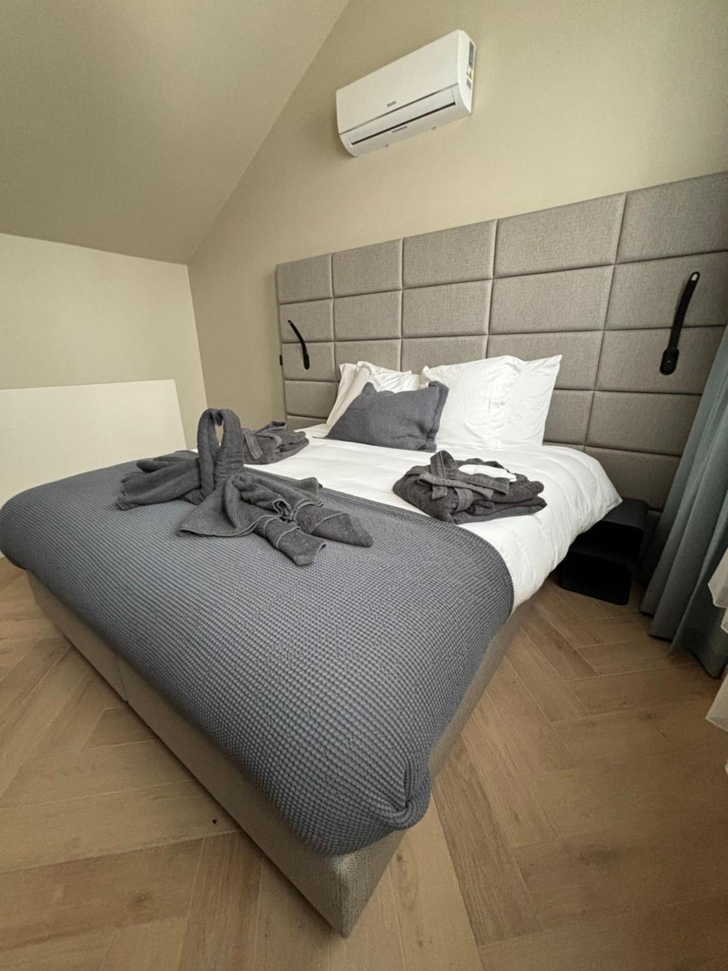 Hotel Mezza Notte Ronse Exterior foto
